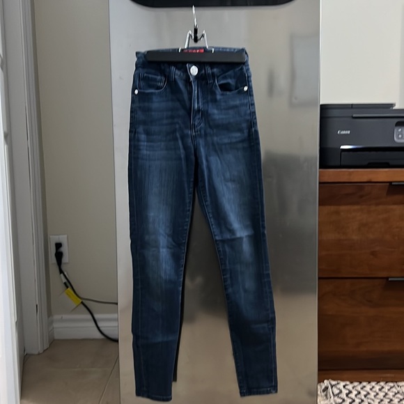 Guess jeans - Picture 3 of 3